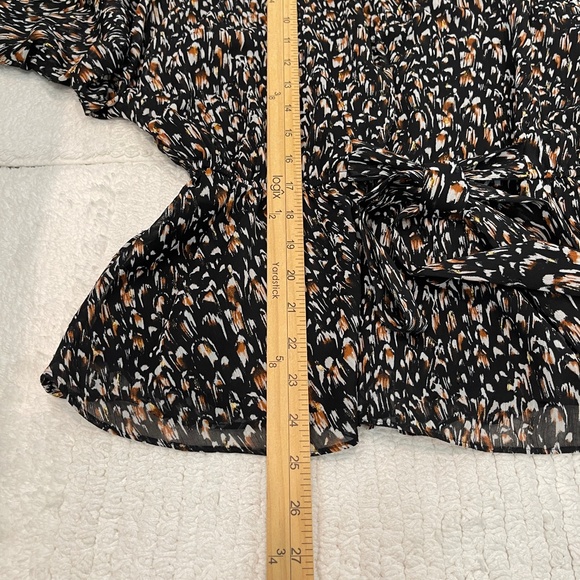 Express Black and Brown Patterned Blouse - Picture 12 of 12